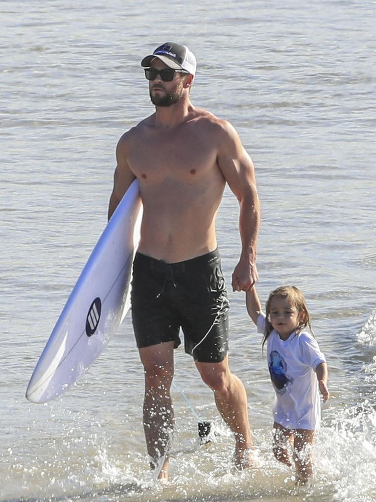 Chris Hemsworth and wife, Elsa Pataky, enjoy an afternoon at the beach in Byron Bay with their twin sons, Tristan and Sasha. <br/>3 March 2017. Picture: Media-Mode