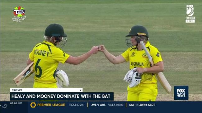 Aussies thrash Sri Lanka in WC group