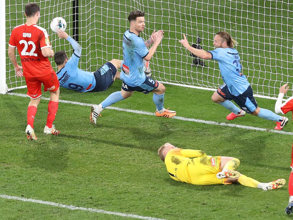 Melbourne City beat Sydney FC in A-League grand final – as it