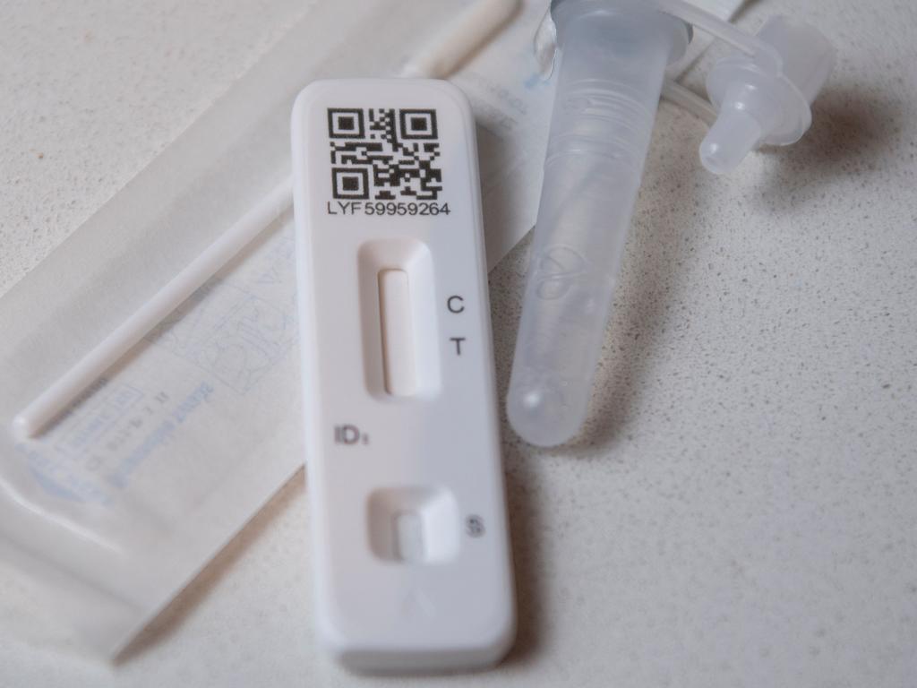 Covid 19 Rapid Antigen Test Explained The Courier Mail