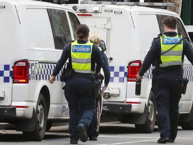 MELBOURNE, AUSTRALIA- NewsWire Photos SEPTEMBER 3, 2024: Picture: Victoria Police in Melbourne CBD. NewsWire/ David Crosling