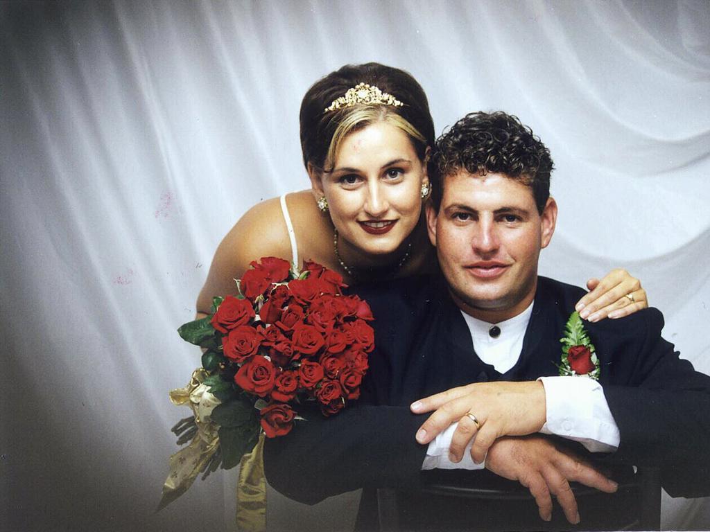 Tommasso Dagostino and Jodie Andrews were wed on February 7, 1999.