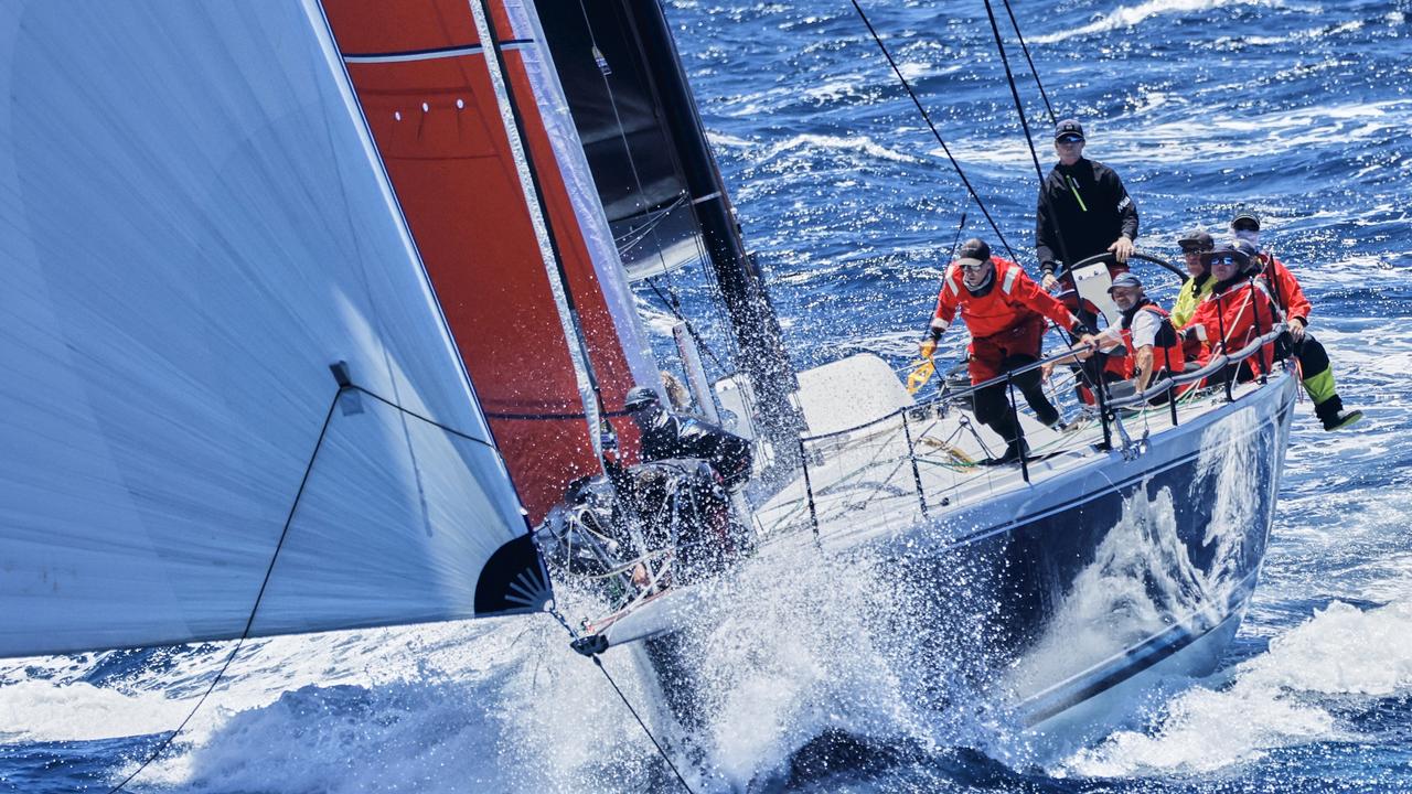 Devastating blow for Tassie’s defending Sydney to Hobart champs