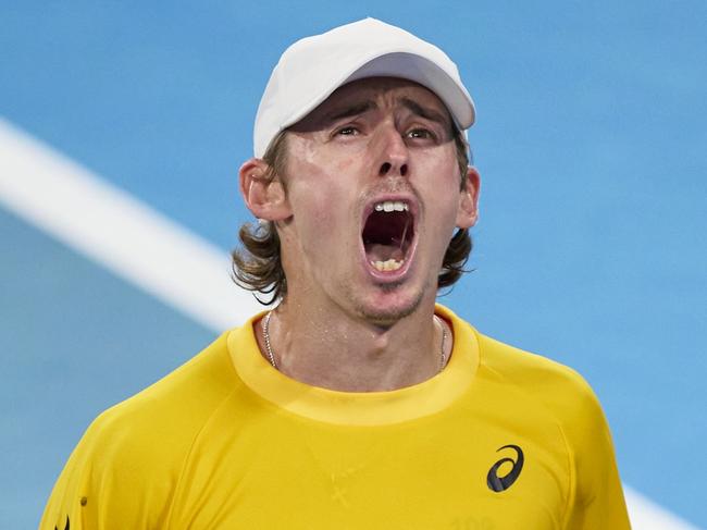 SYDNEY, AUSTRALIA - JANUARY 01: Alex De Minaur of Australia celebrates victory in the Group F match against Billy Harris of Great Britain during day six of the 2025 United Cup at Ken Rosewall Arena on January 01, 2025 in Sydney, Australia. (Photo by Brett Hemmings/Getty Images) *** BESTPIX ***