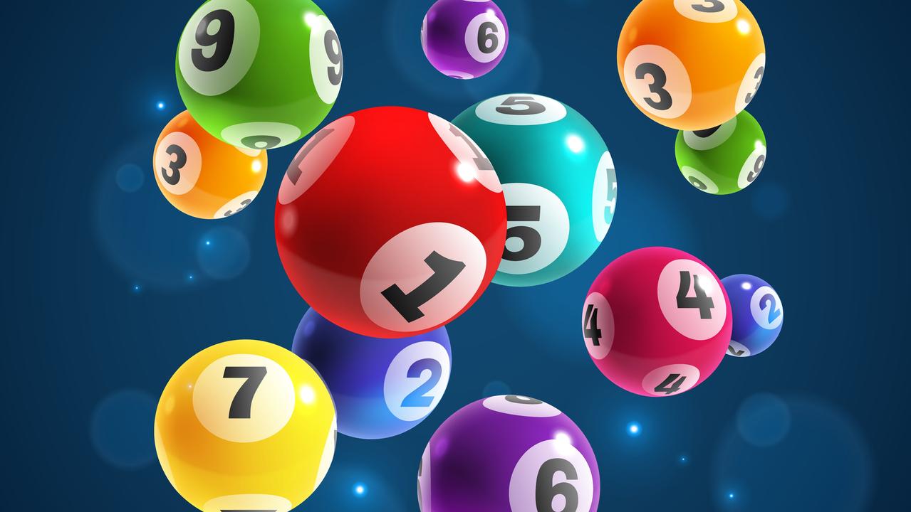 A lucky Stanthorpe man has won the first prize Lucky Lotteries Super Jackpot draw, taking home a whopping $102,000.