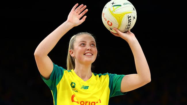BRISBANE, AUSTRALIA - NOVEMBER 03: Sophie Dwyer of  Australia warms up ahead of game three of the International Test Match series between the Australia Diamonds and England Roses at Brisbane Entertainment Centre on November 03, 2022 in Brisbane, Australia. (Photo by Chris Hyde/Getty Images)