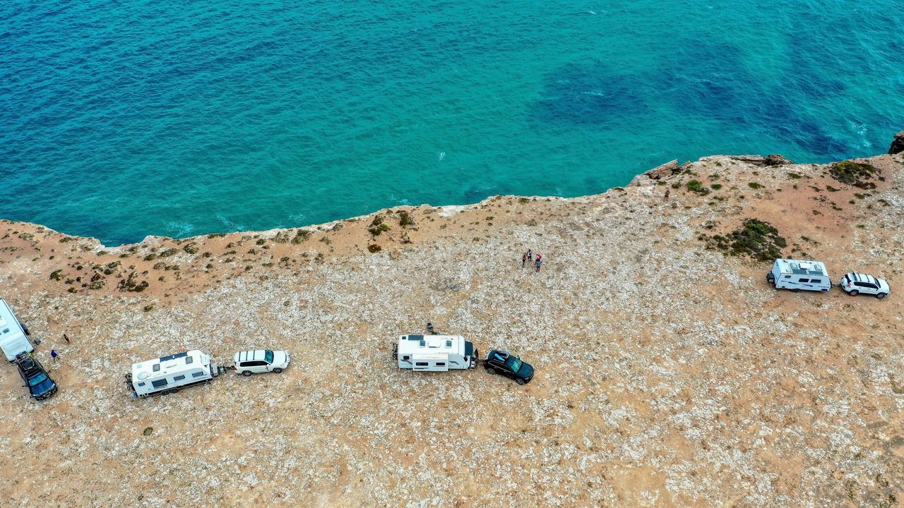 Holiday-makers taking in the Great Australian Bight. Picture: Dreamstime