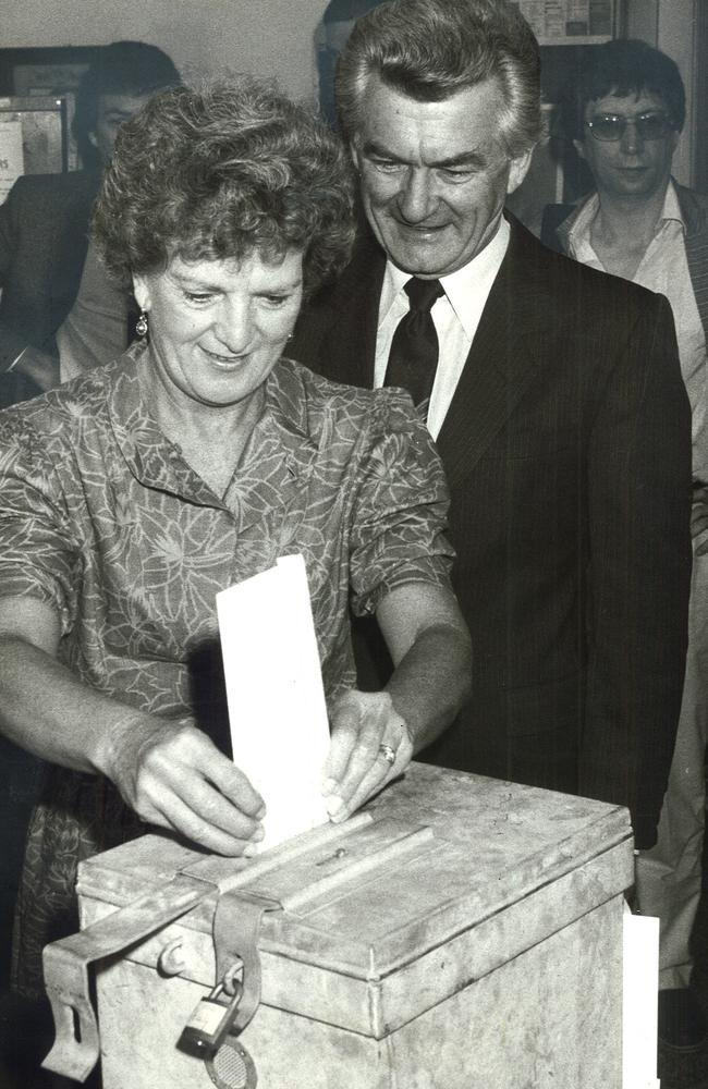 Bob Hawke and wife Hazel Hawke cast their votes at Coburg Primary School for the election in 1983.