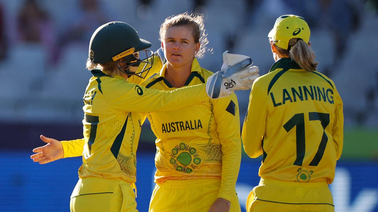 Cricket 2023: Australia outlasts India to reach World Cup final | news ...