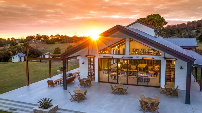 The Paddock Restaurant at Beechmont Estate.