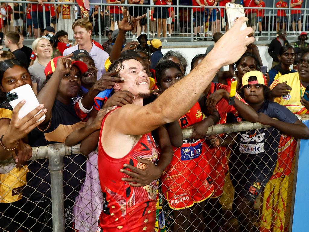 Daniel Rioli back at his home ground. Picture: Michael Willson/AFL Photos