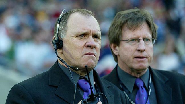 Peter Mulholland (R) on the sidelines with Penrith coach John Lang in 2003. Picture: Colin Whelan