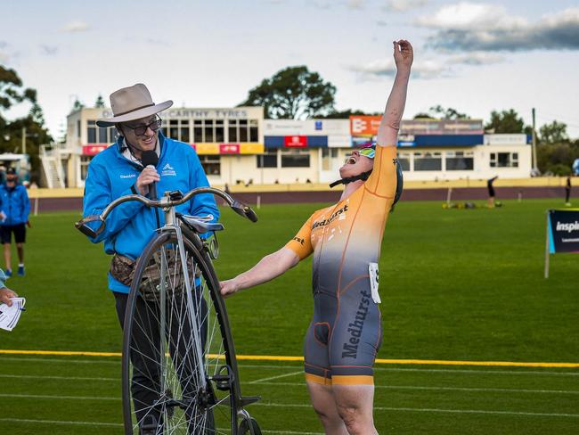 TAS Carnivals - Penny Farthing Michael Bailey Chief Commissaire Aus Cycling announcing record time to Lizanne Wilmot. Picture: Caroline Tan