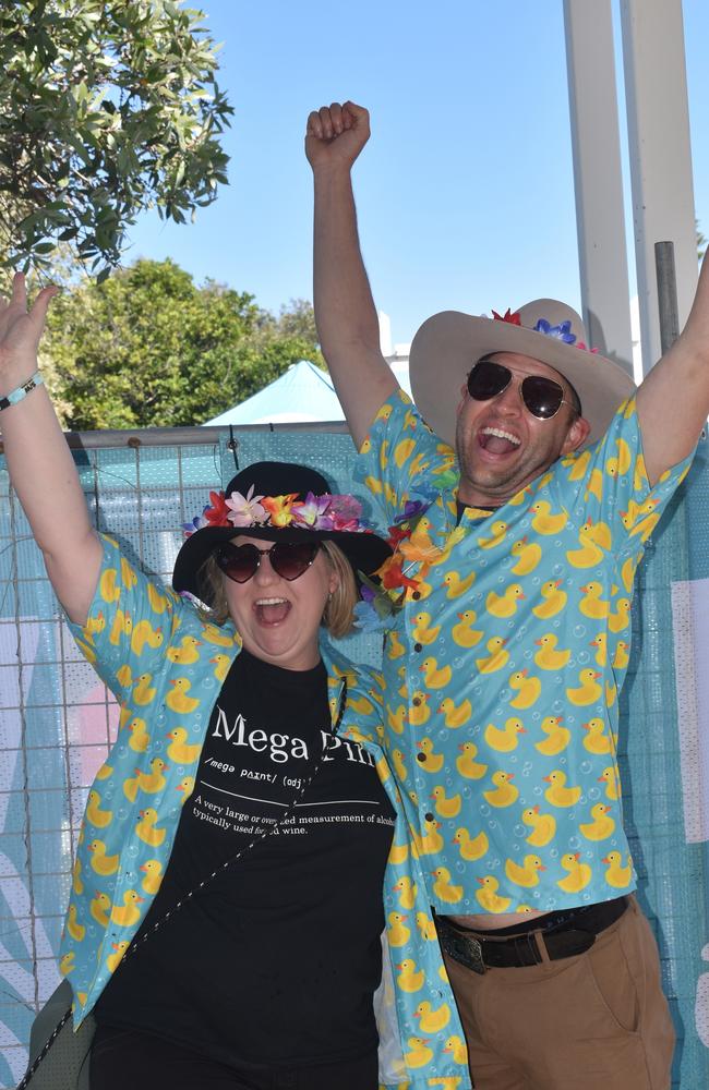 Bec Campbell and Dave Kahl at the 2022 Caloundra Music Festival. Photo: Elizabeth Neil