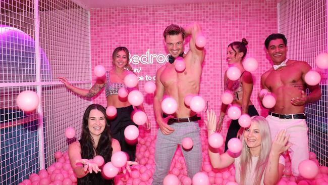 Bonnie Pickering, Florencia Carvajal, Dean Clarke, Sofia Lama, Emma Jakobson and Dion Bello at the Bedroom Nightclub Surfers Paradise for the return of infamous ladies night and Badboys Australia entertainment. Picture, Portia Large.