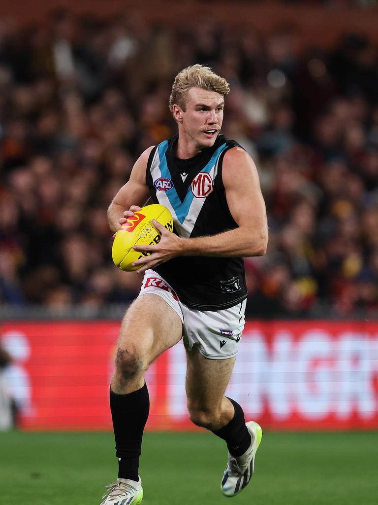 Jason Horne-Francis isn’t the Crows’ fans favourite player tonight. (Photo by James Elsby/AFL Photos via Getty Images)