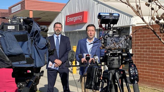 Victorian Opposition Leader Matthew Guy and member for Benambra Bill Tilley confirm the Coalition will commit $300m towards a new Albury-Wodonga hospital. Picture: Supplied