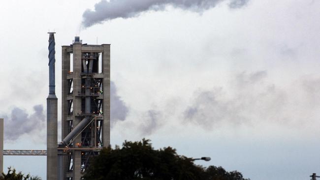 NEWS Beeliar pensioner Joe Piu is taking on Cockburn Cement (viewed from Joe's street, Congdon Ave) for the dust which he says makes his solar panels ineffective  Story Trevor Paddenburg