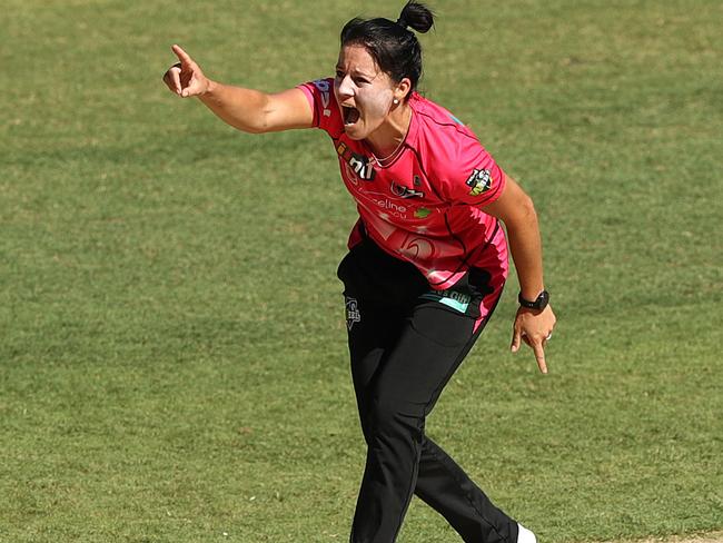 Kapp has taken the most wickets for Sixers. Pic: Getty Images