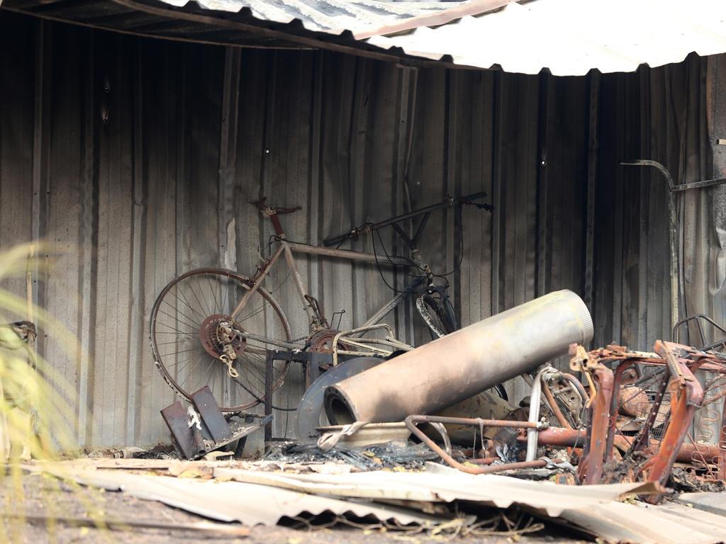 Daily Telegraph. Houses lost in the Nana Glen bushfrie. Property belonging to Warren Smith on Ellems Quarry Rd, Nana Glen. Picture Nathan Edwards.