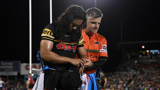 Jarome Luai suffered a dislocated shoulder four weeks ago. Credit: NRL Images.