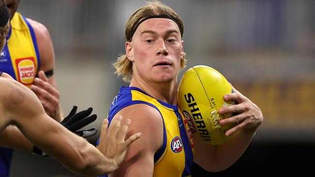 PERTH, AUSTRALIA - APRIL 20: Harley Reid of the Eagles in action during the round six AFL match between West Coast Eagles and Fremantle Dockers at Optus Stadium, on April 20, 2024, in Perth, Australia. (Photo by Paul Kane/Getty Images)