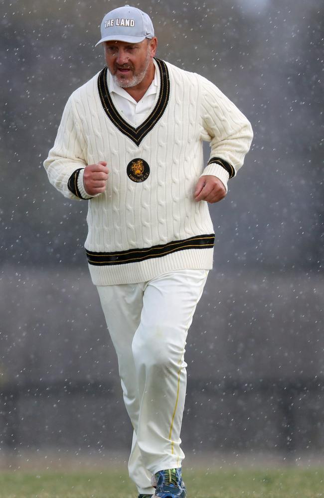 Gary Ablett Snr plays cricket for Torquay against East Belmont. Picture: Alex Coppel