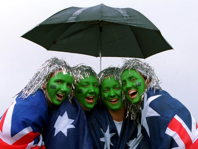 State braces for 200mm of rain to mark soggy Australia Day