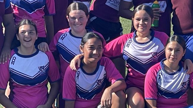 Wavell SHS girls after the enterining Year 7-8 game.