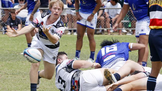 Oliver Dart for Barbarians avoids the chaos.