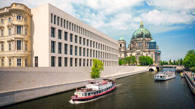 The rebuilt City Palace and Berliner Dom.