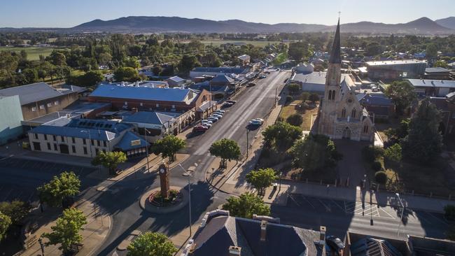 Looking out over the town of Mudgee.