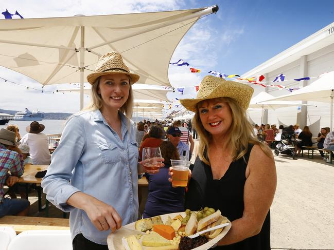 Sample the state’s best fare at the Taste of Tasmania. Picture: MATT THOMPSON