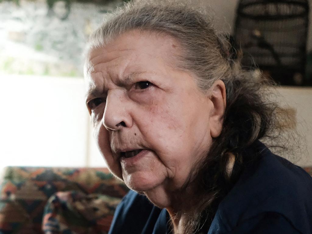 Teenage resistance fighter became intrepid journalist