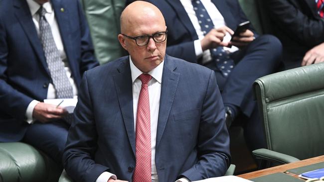 Coalition MPs are preparing to ramp up their attack against the government’s broken election promise and its abandonment of income tax reform. Picture: NCA NewsWire / Martin Ollman