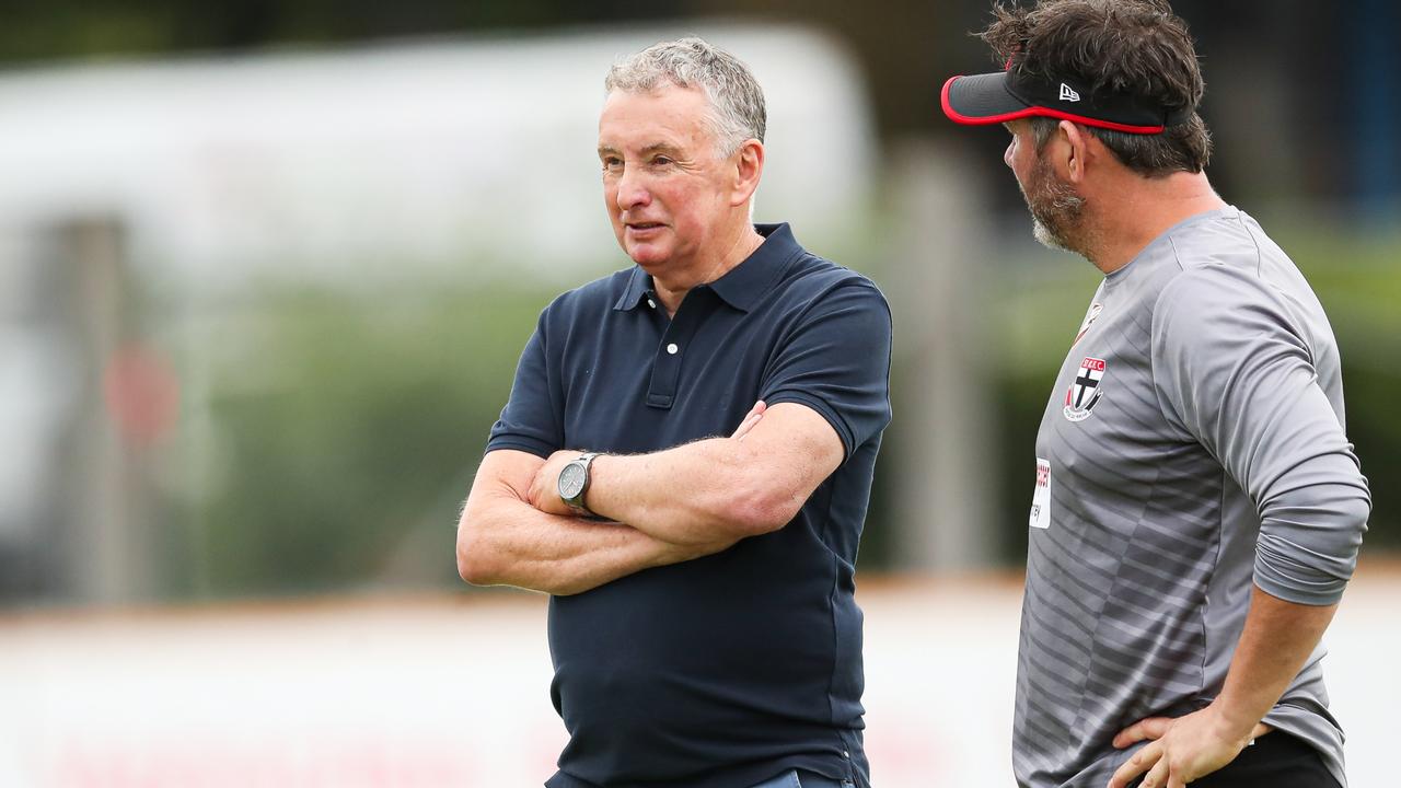 Former Melbourne Victory coach Ernie Merrick is working with St Kilda coach Brett Ratten as a mentor for the 2022 season. Picture: supplied