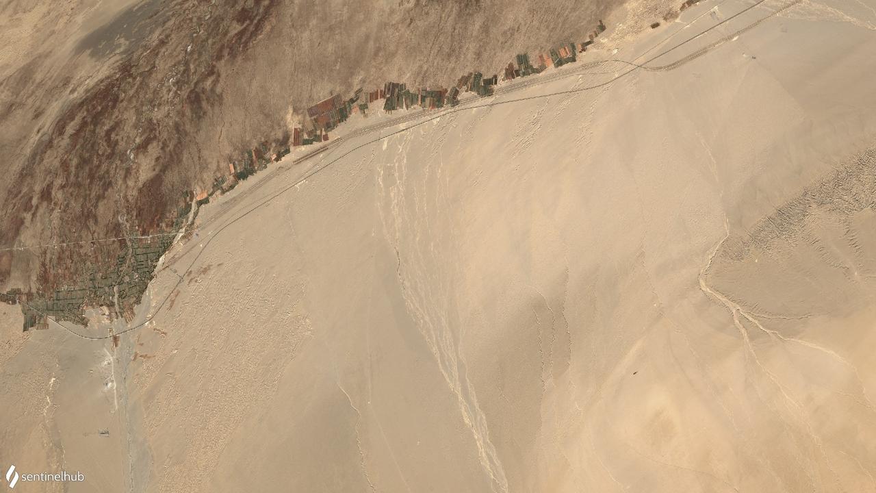 The salt-pan near Ruoqiang, Xinjiang, where US warship targets have been spotted. Picture: Copernicus/sentinelhub