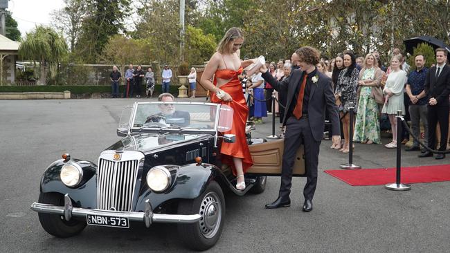 Students arriving in style for the 2024 Glasshouse Christian College formal at Flaxton Gardens.