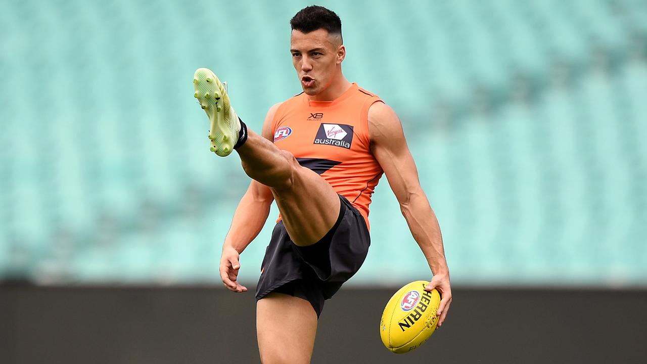 Dylan Shiel has a huge offer on the table from Carlton. (AAP Image/Joel Carrett)