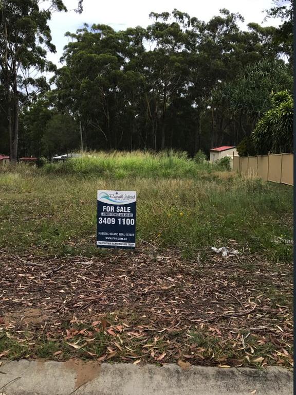 The couple bought a $17,000 building block in Russell Island, Queensland.