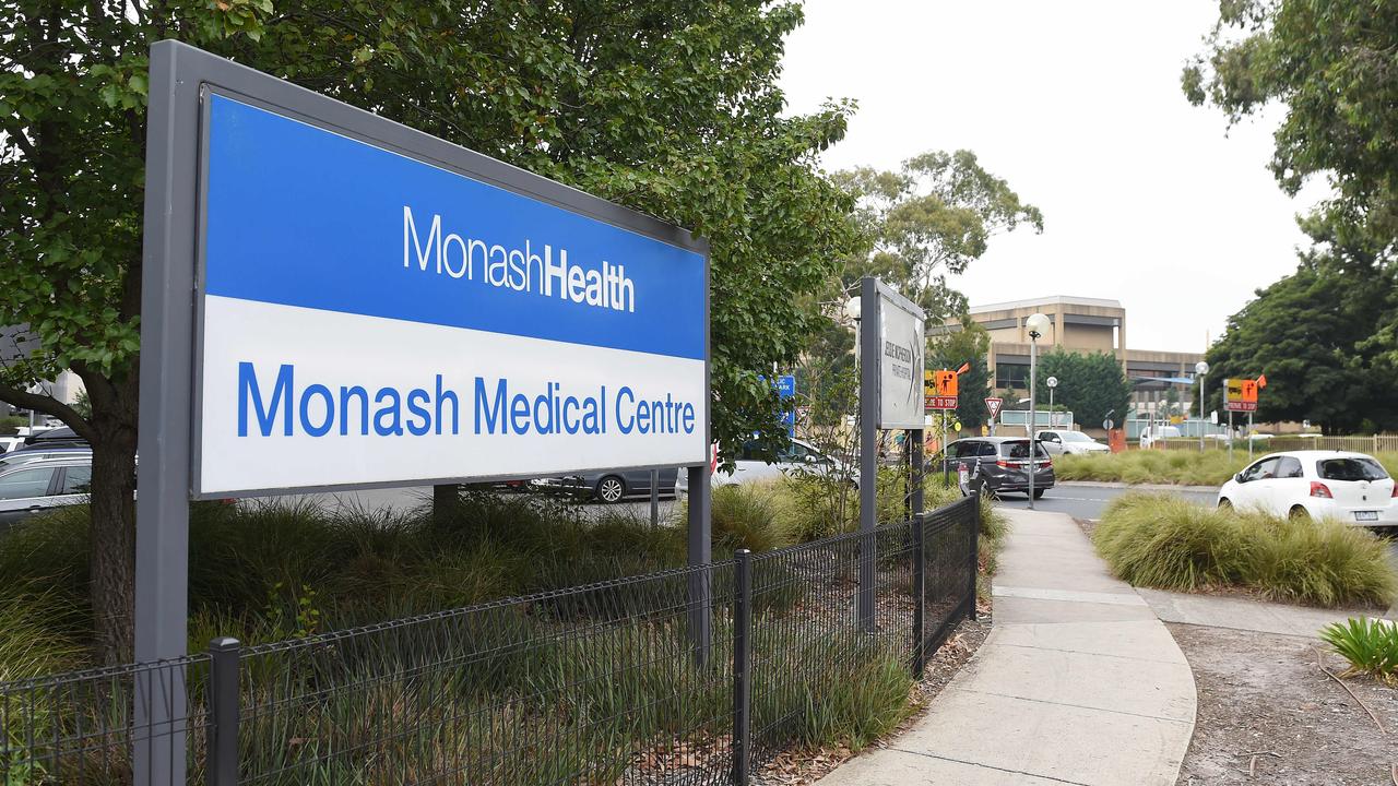 Vic hospitals in financial crisis with deficits of more than $1bn