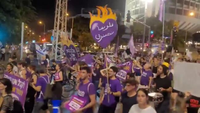 Israelis March in Streets of Tel Aviv Demanding Hostage Deal