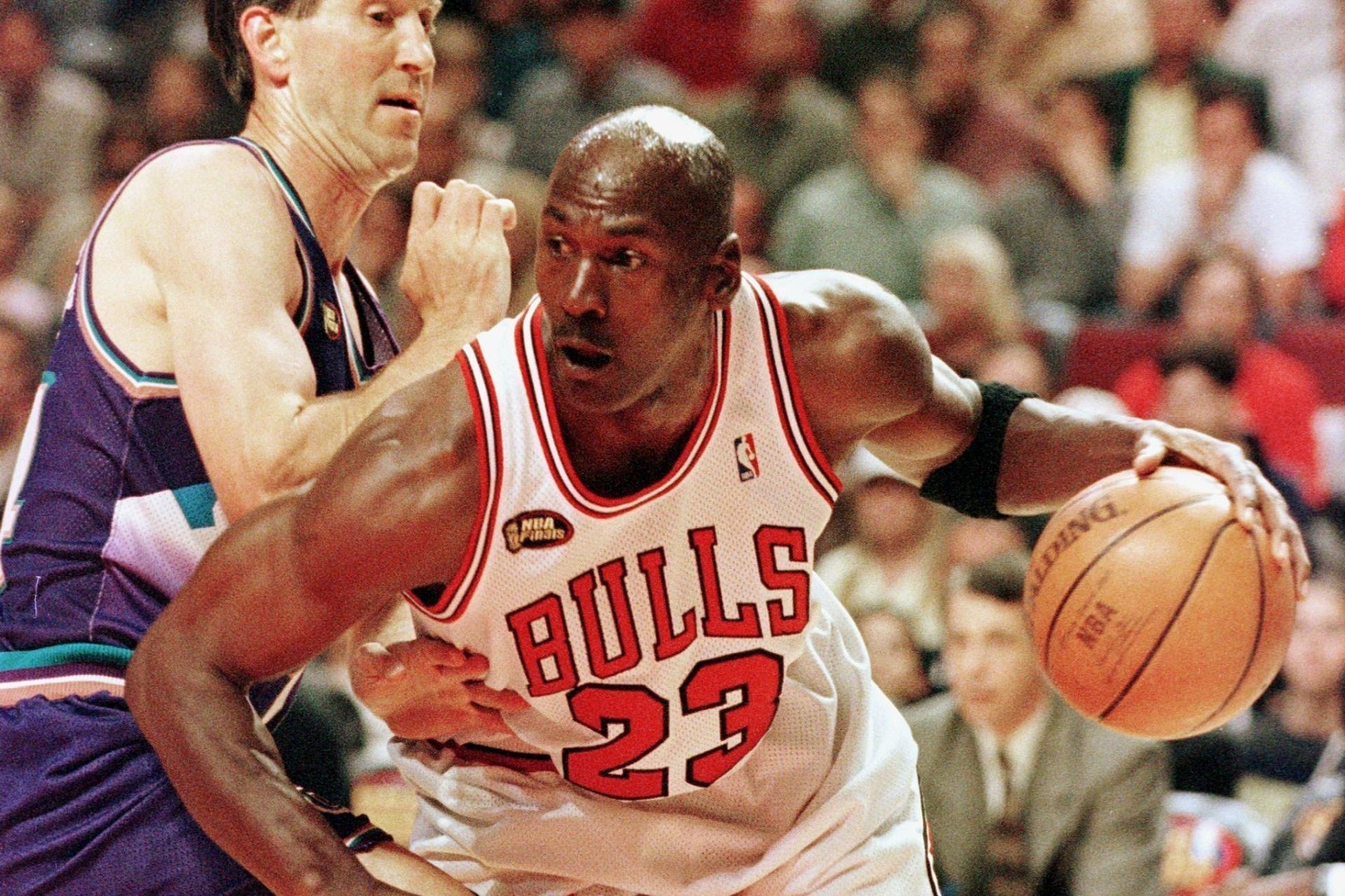 Michael Jordan's Chicago Bulls signing-day jersey up for auction
