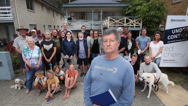 Friends of Currumbin President Peter Kershaw and a large group of Currumbin residents have joined together to fight a proposed development for Pacific Parade. Picture Glenn Hampson