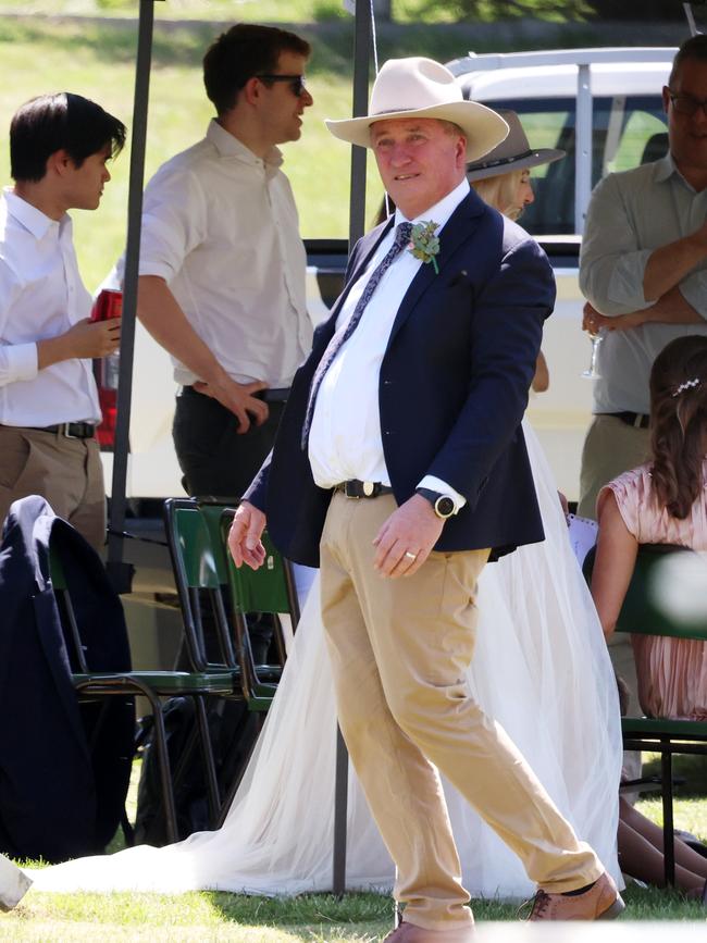 Mr Joyce could be seen sporting a new gold wedding band on his ring finger following the ceremony. Picture: NCA NewsWire / Ben McDonald