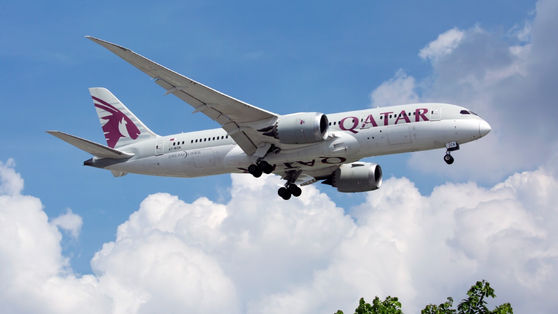 Qatar and Virgin long-haul flights hit the aviation market