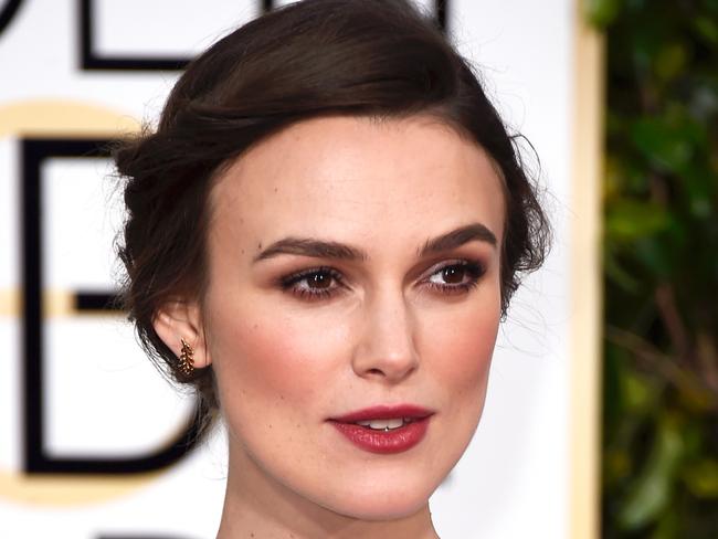 BEVERLY HILLS, CA - JANUARY 11: Actress Keira Knightley attends the 72nd Annual Golden Globe Awards at The Beverly Hilton Hotel on January 11, 2015 in Beverly Hills, California. (Photo by Frazer Harrison/Getty Images) renatapix