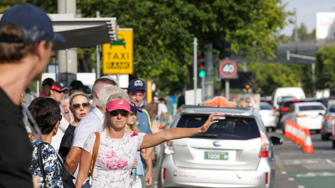 ‘$80 from MCG to Richmond’: Rogue taxi drivers using dodgy pay tactic