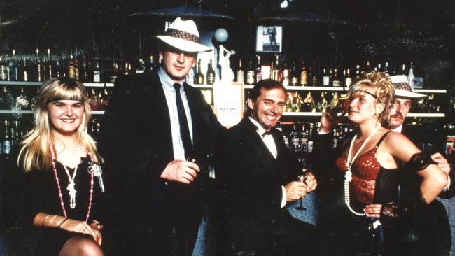 Bikie killer Russell Oldham (in hat) with underworld figure Phillip Player at nightclub.