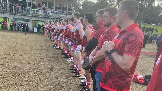 Both clubs honoured late Warrandyte legend Brian Tomlinson on Saturday. Picture: Warrandyte FC